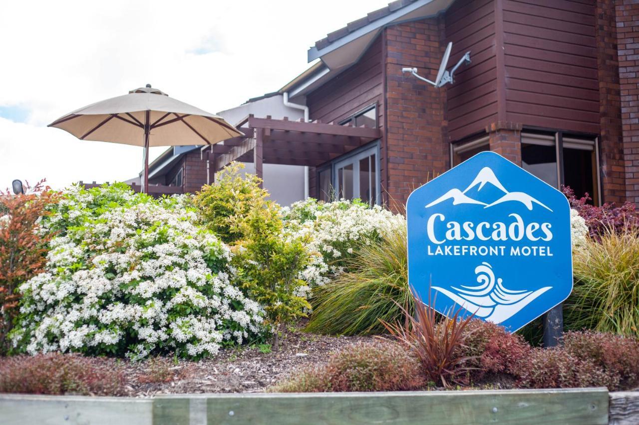 Cascades Lakefront Motel Таупо Экстерьер фото Cascades Lakefront Hotel